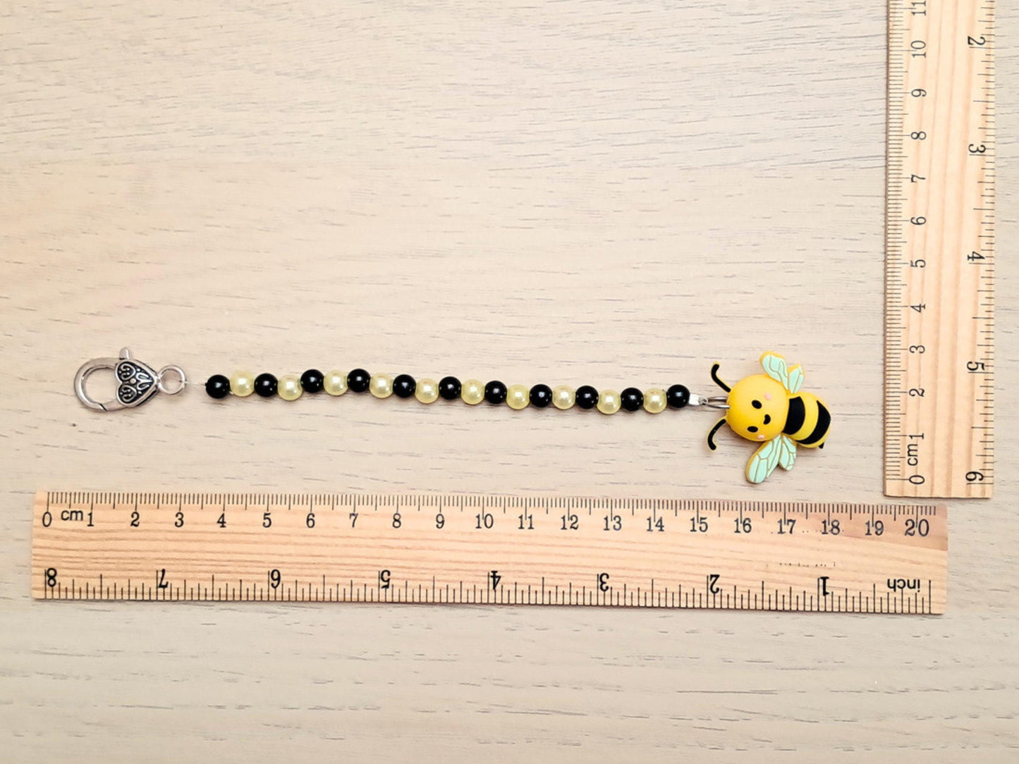 Kawaii Bee Scissor Fob with Scissor Protection