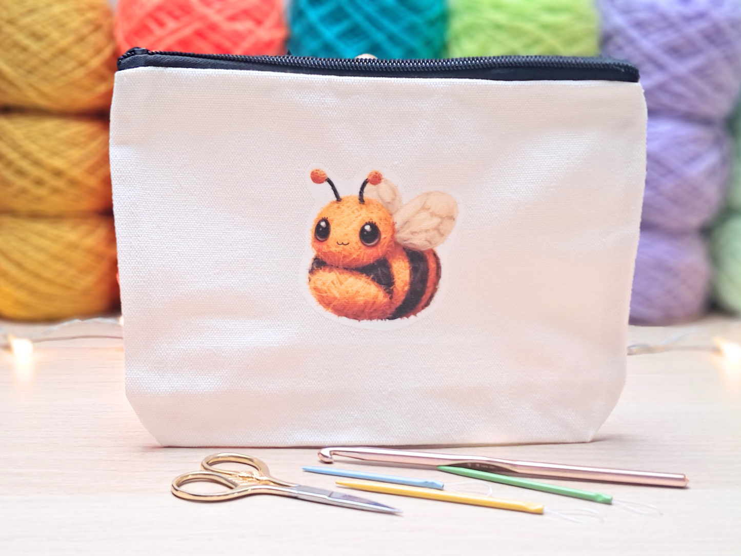 Bee Project Pouch - Yarn Pals Bronwen