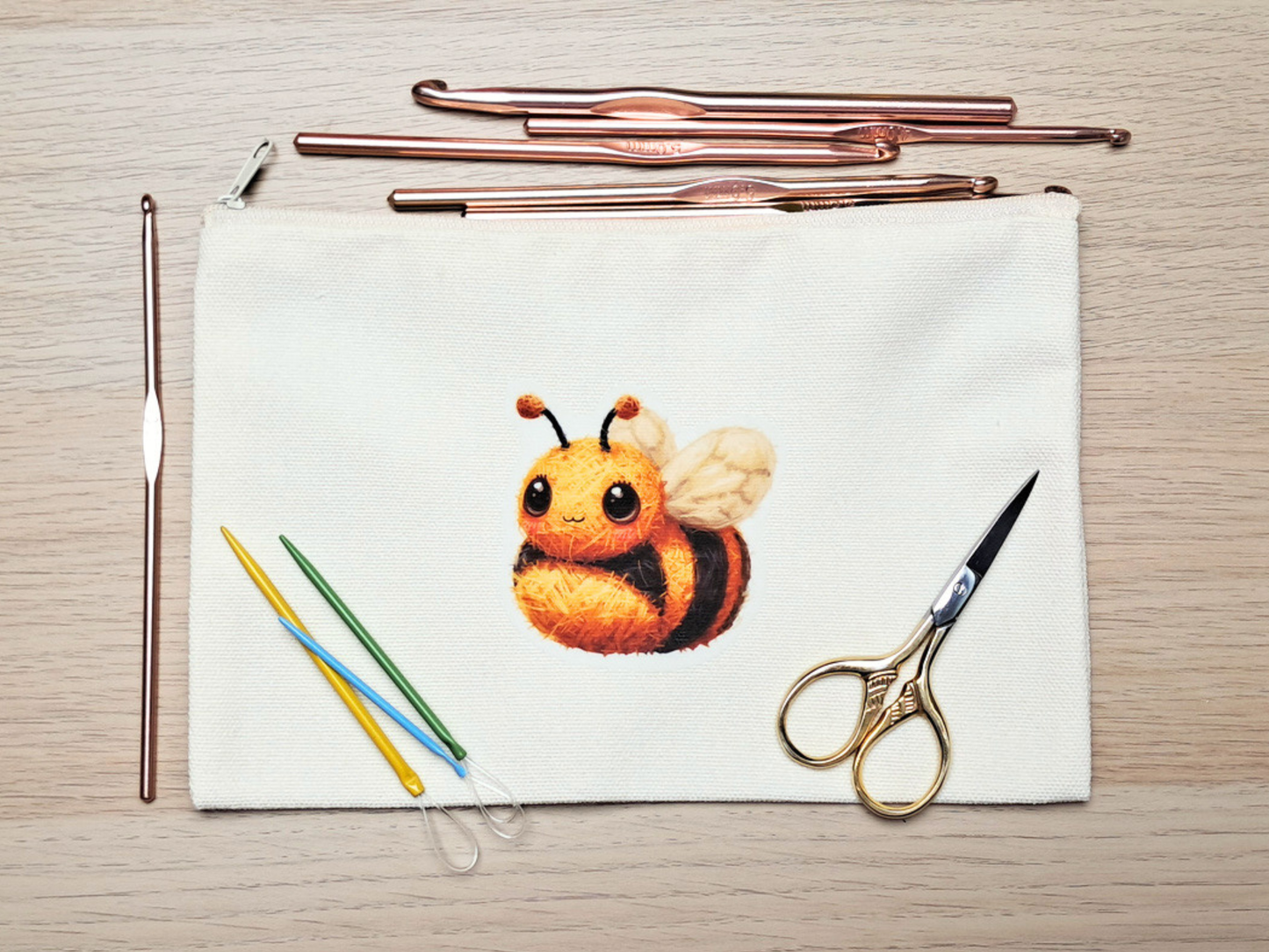 Bee Project Pouch - Yarn Pals Bronwen