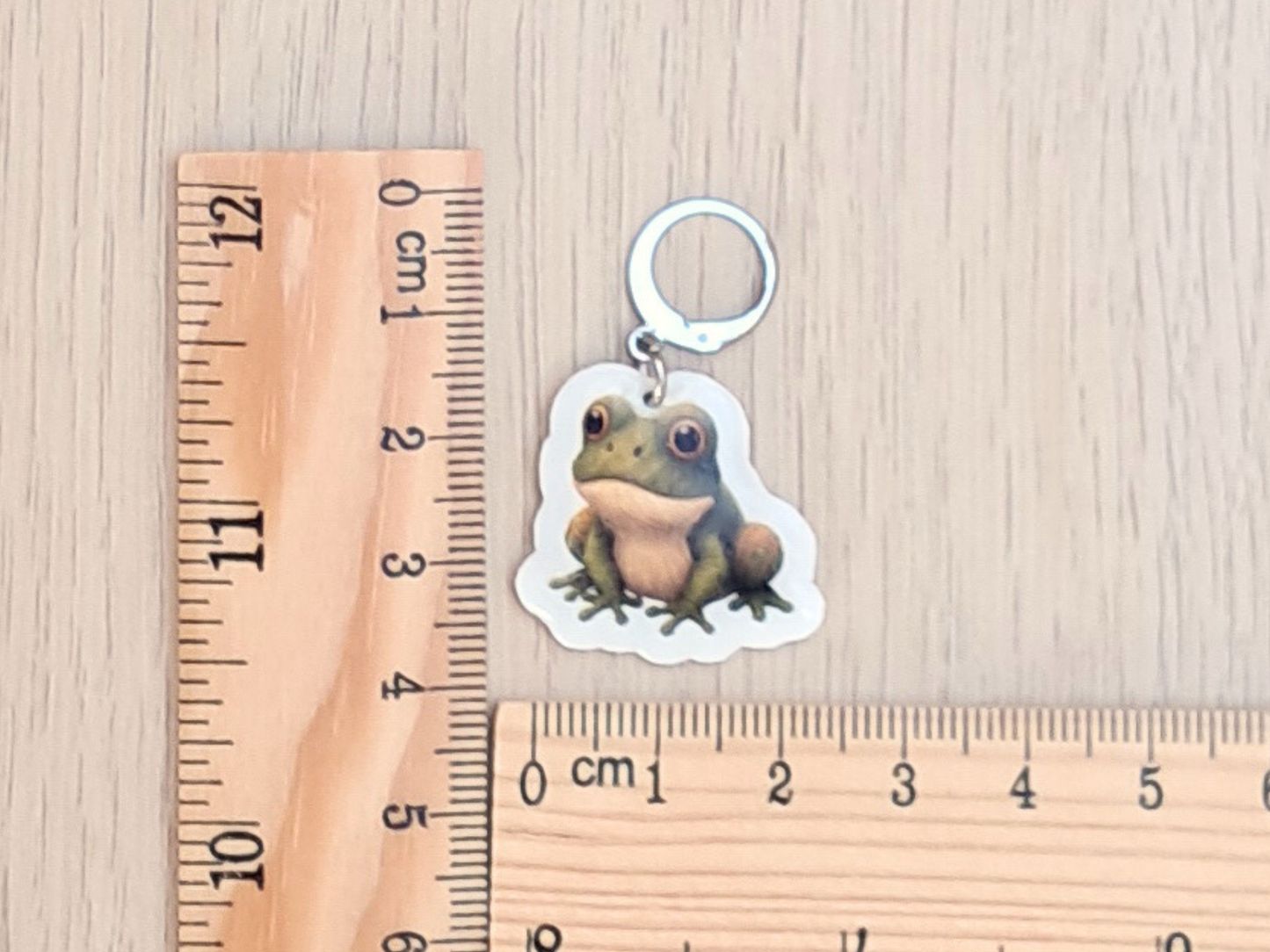 Frog Stitch Marker - Ffion the Yarn Pals Frog