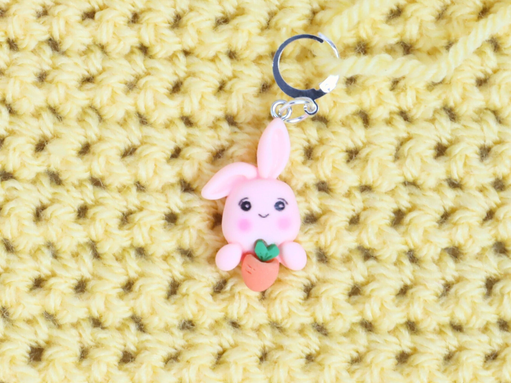 Rabbit With Carrot Stitch Marker