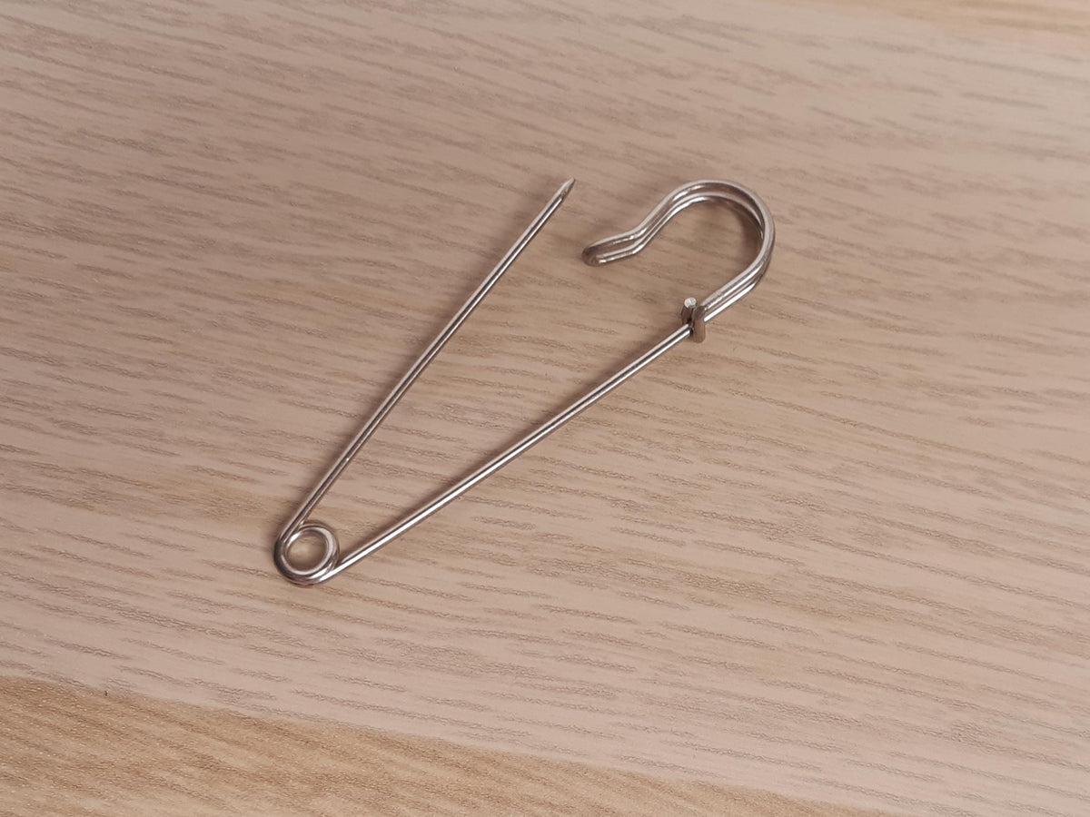 Silver Kilt Pin Set