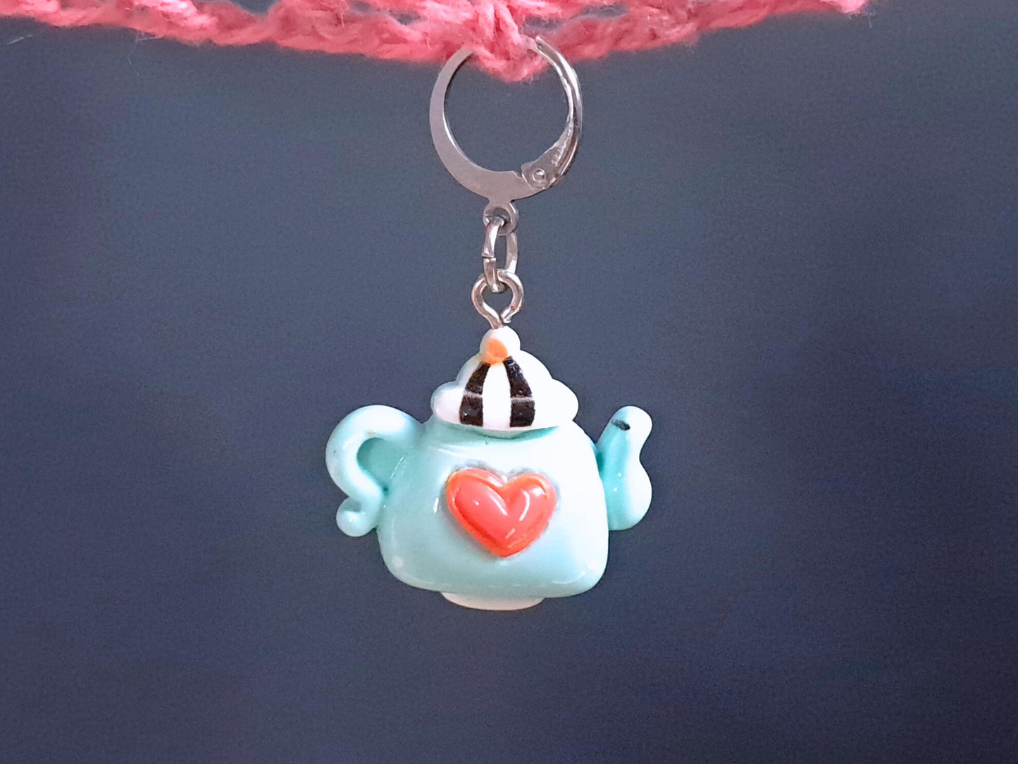 Blue Teapot With Heart Stitch Marker
