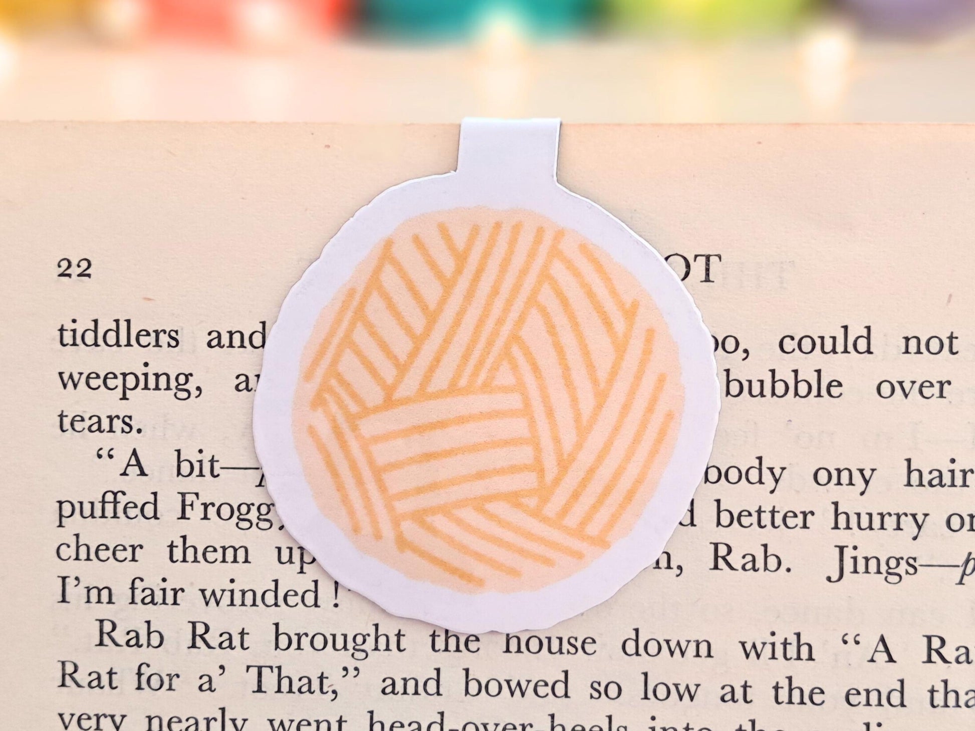 Chicken Magnetic Bookmark, Yarn Pals Callie, Bookish Accessory Page Marker Keeper, Crocheter Knitter Gift, Spring Gardener