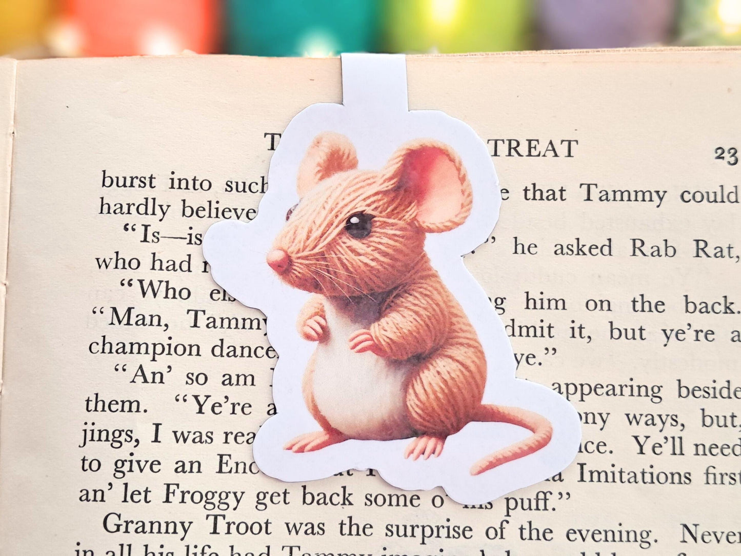 Mouse Magnetic Bookmark, Yarn Pals Meg , Bookish Accessory Page Marker Keeper, Crocheter Knitter Gift, Pets