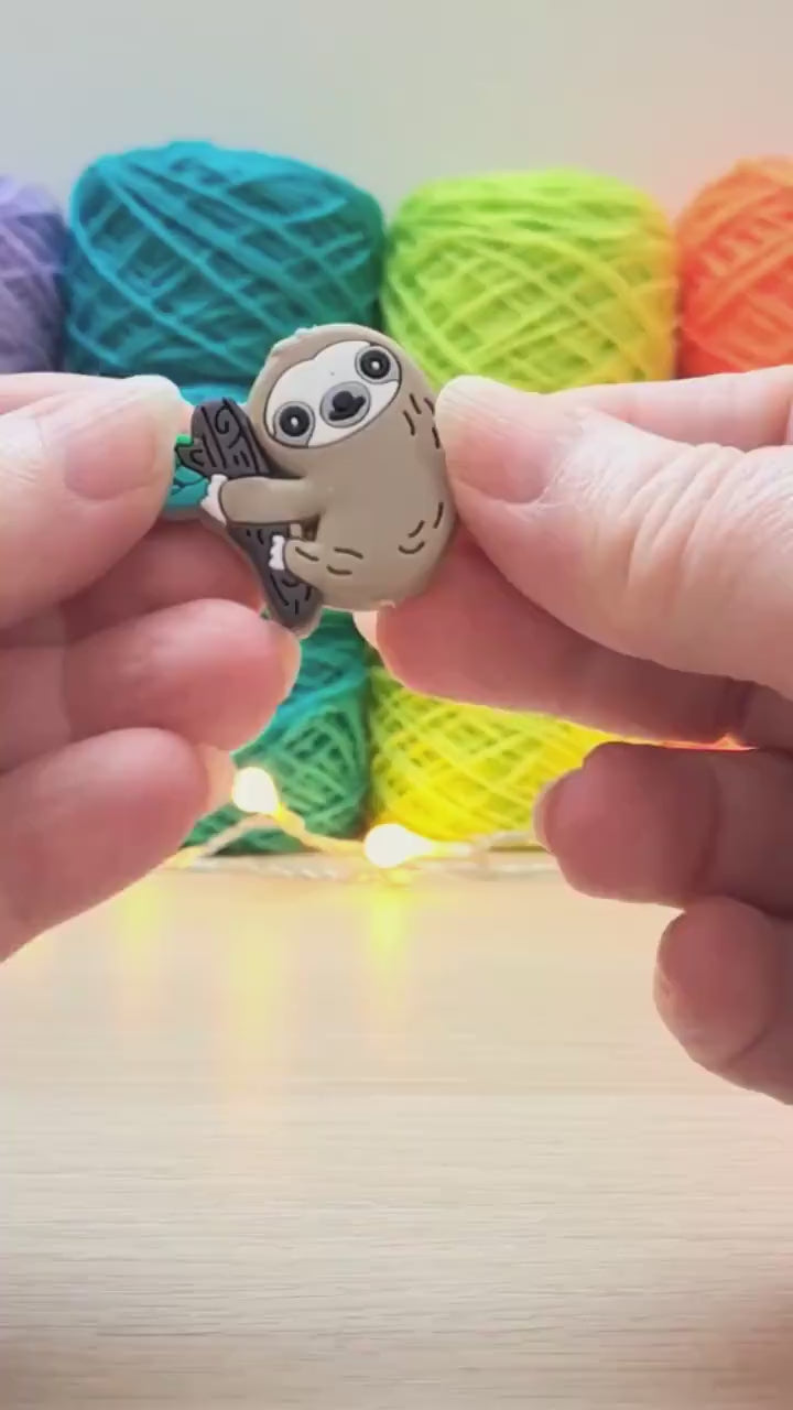 Sloth Silicone Bead Stitch Stopper (2D)