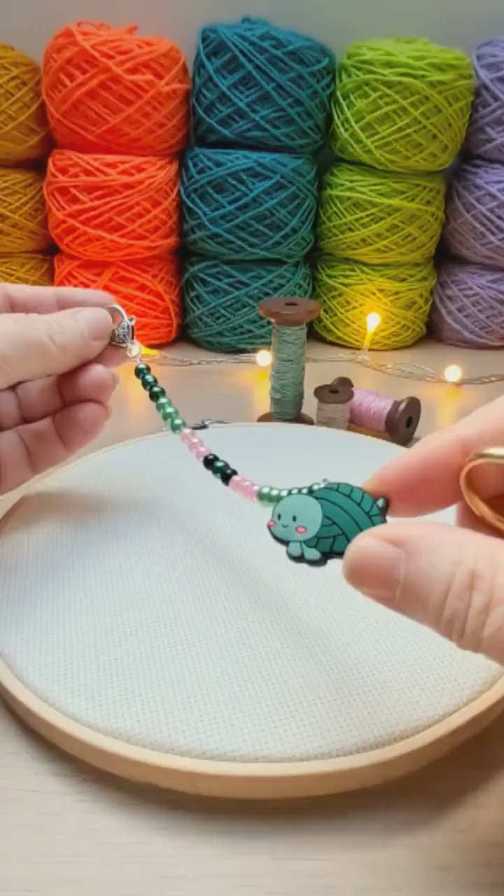 Turtle Scissor Fob with Protection Bead