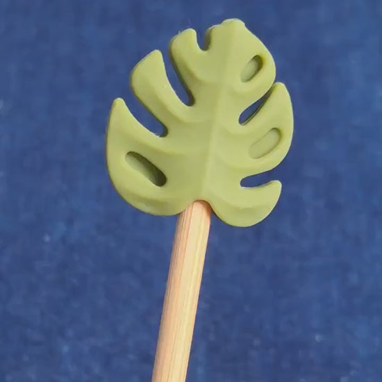Monstera Leaf Silicone Bead Stitch Stopper