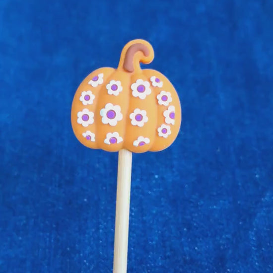 Sweet Pumpkin with Purple Flowers Stitch Stopper